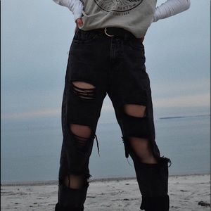 Straight leg rip jeans  :)